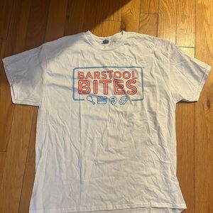 NWOT barstool bites tee
